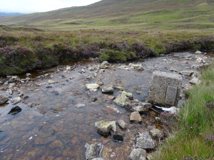 Where I did end up crossing Allt Mhic Mhurchaidh Gheir. I think that concrete block used to be one of the bridge foundations! I got across the difficult looking bit safely, it was one of those big rocks that was my undoing.
